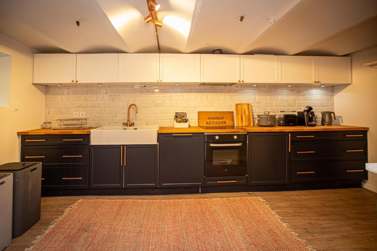 Beautiful Converted One Bedroom Apartment Carcasona Exterior foto