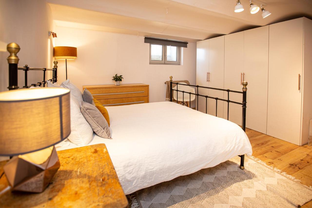 Beautiful Converted One Bedroom Apartment Carcasona Exterior foto